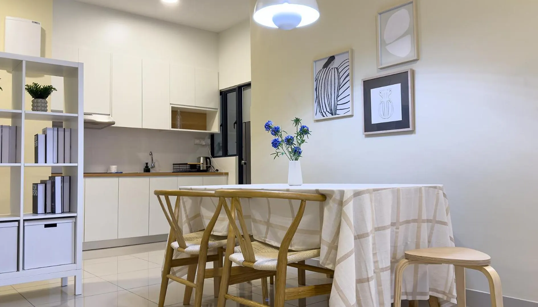 Instaworthy 3B2B 6 Pax - Free Wifi - Old Klang Road Lägenhet Kuala Lumpur Malaysia